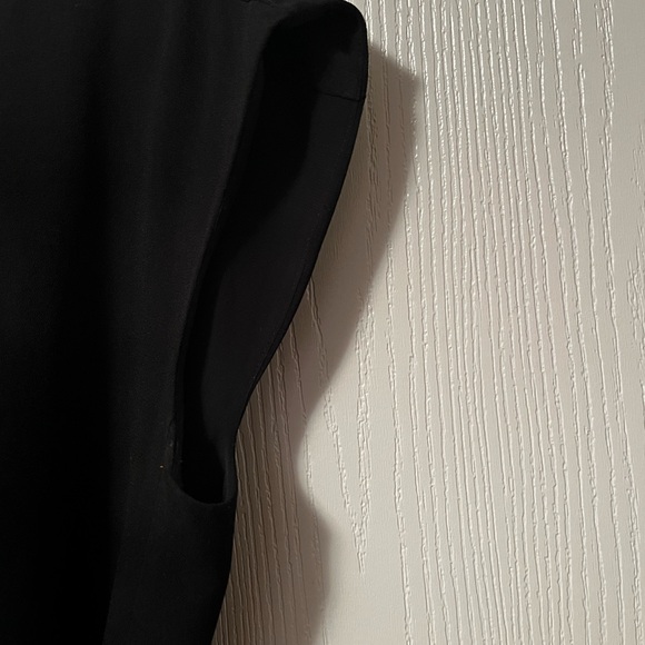 Babaton by Aritzia black belted shirtdress size small - Picture 4 of 9